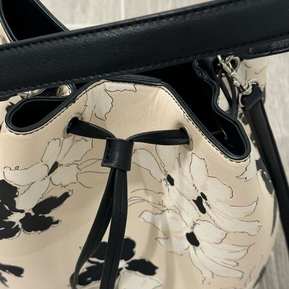 Chaps Black and Cream Floral Shoulder Bag - Picture 3 of 7
